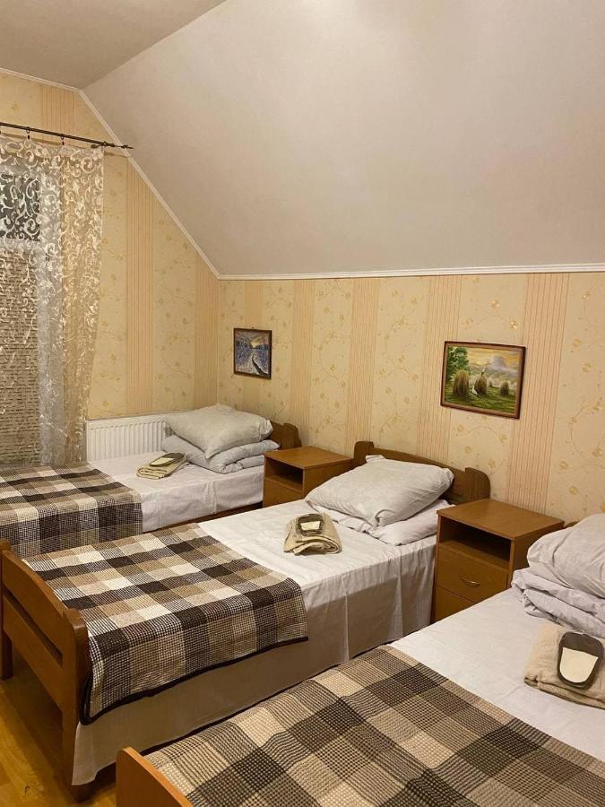 Inn Khlibodarskiy Khlibodarske 外观 照片